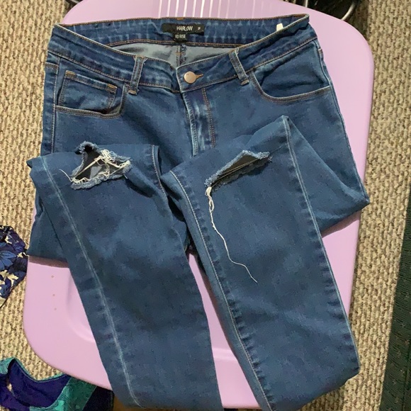 Knee rip skinny jeans - Picture 2 of 3